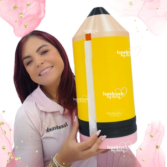 Dispensador de Papel Toalla en forma de lápiz  ✏️✨